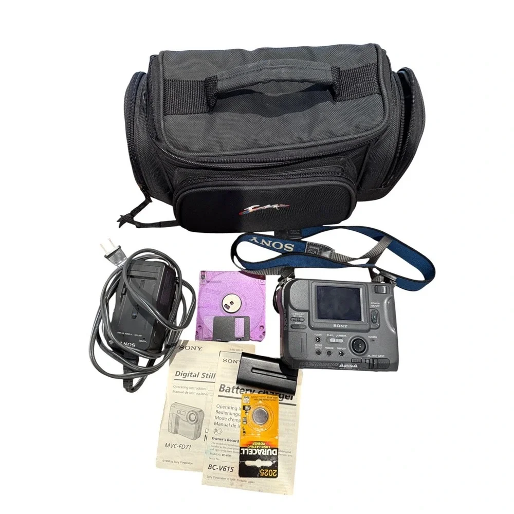 Sony Digital Mavica MVC-FD71 Camera Floppy Disk Camera Accessories Case